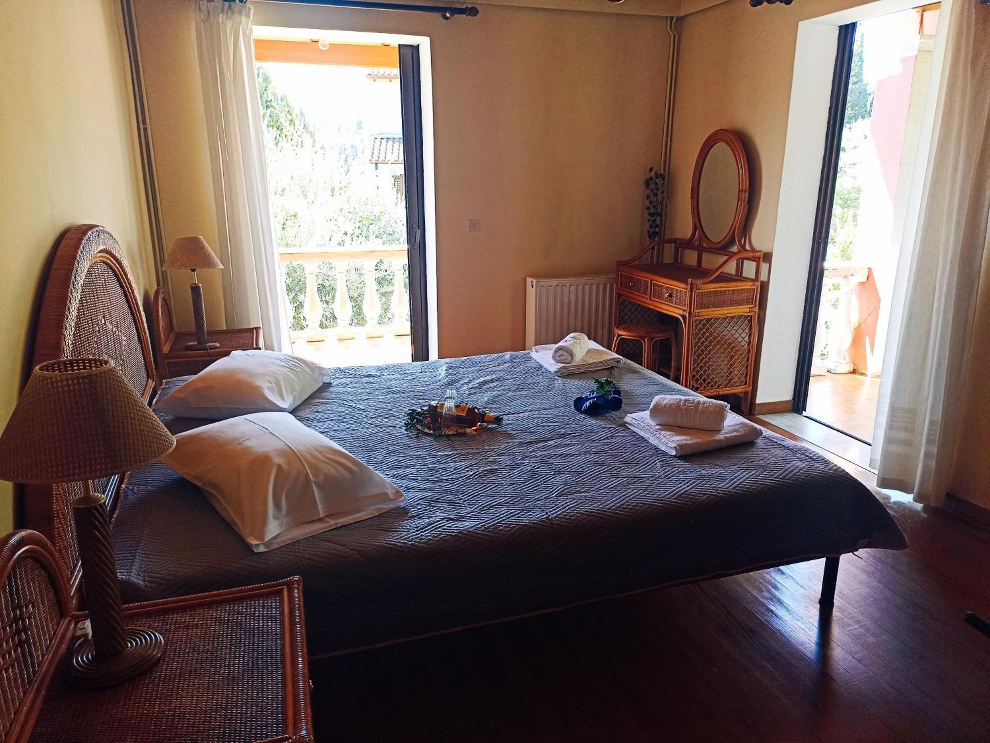 Iren Holiday Apartment Ипсос Екстериор снимка