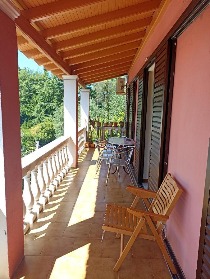 Iren Holiday Apartment Ипсос Екстериор снимка