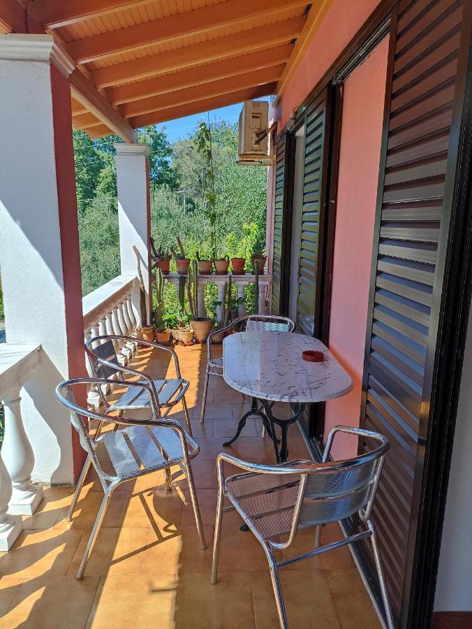 Iren Holiday Apartment Ипсос Екстериор снимка